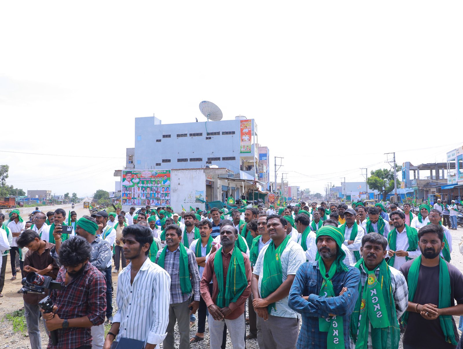 కేసముద్రంలో కదం తొక్కిన గీతన్నలు! - Additional Image