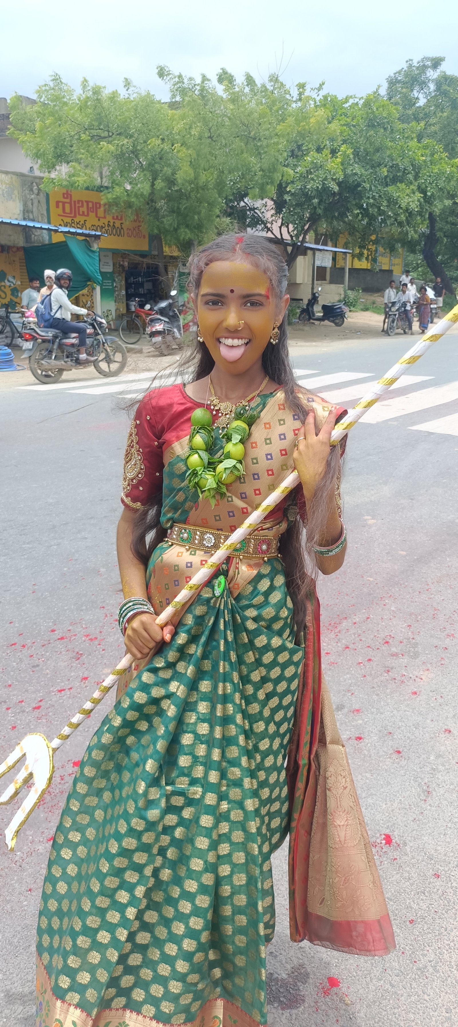ఇల్లందలో బోనాల సంబురం..  - Additional Image