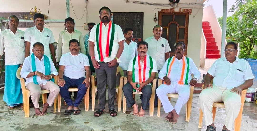 సర్పంచుల ఫోరమ్ మండల అధ్యక్షురాలిగా కుల్లా పావని-యాకాంతం  - Additional Image