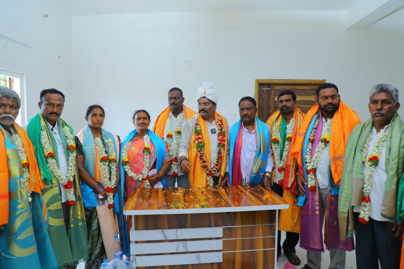 కాంగ్రెస్‌ బాటలో అబ్బిడి రాజిరెడ్డి.. రైతు సేవలో కొత్త పయనం! - Additional Image