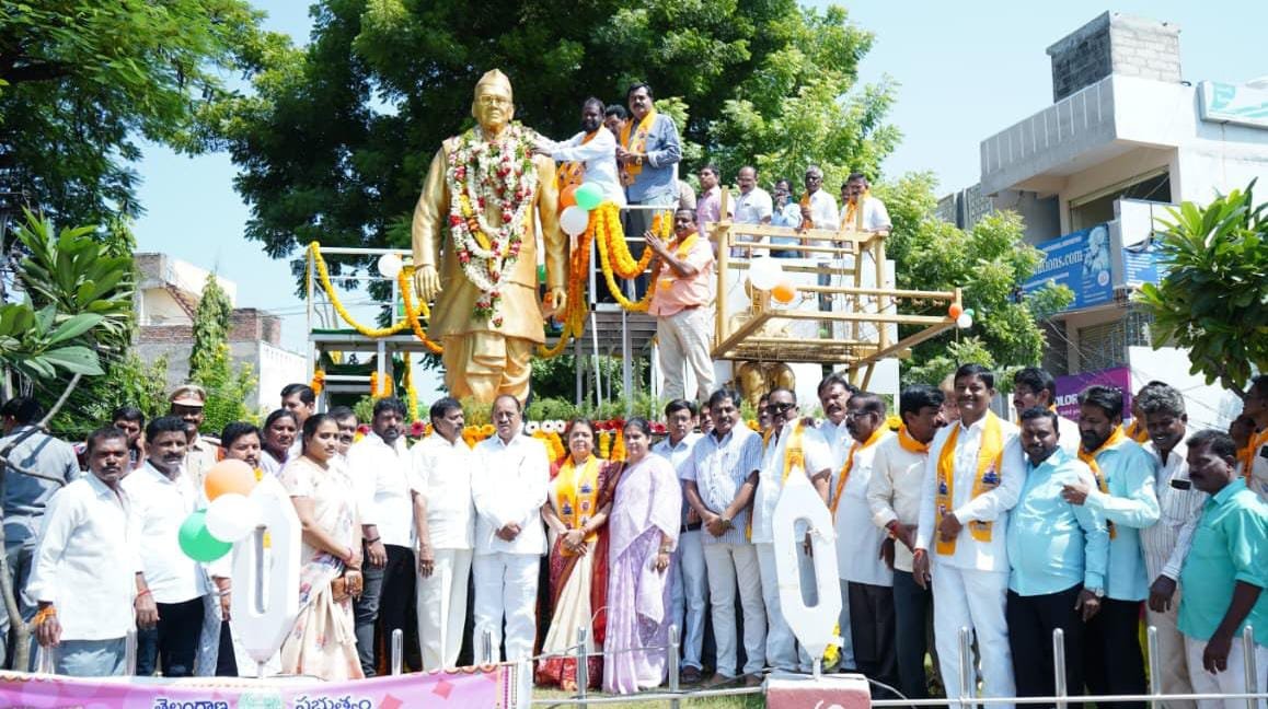 కొండా లక్ష్మణ్ బాపూజీ సేవలు చిరస్మరణీయం - Additional Image